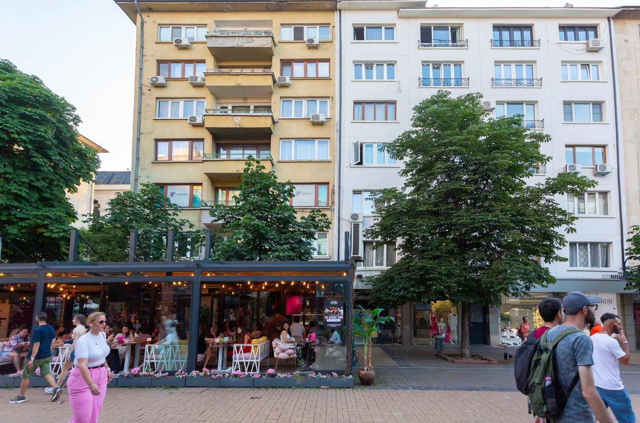 Central Vitosha Apartment Sofia Exterior photo