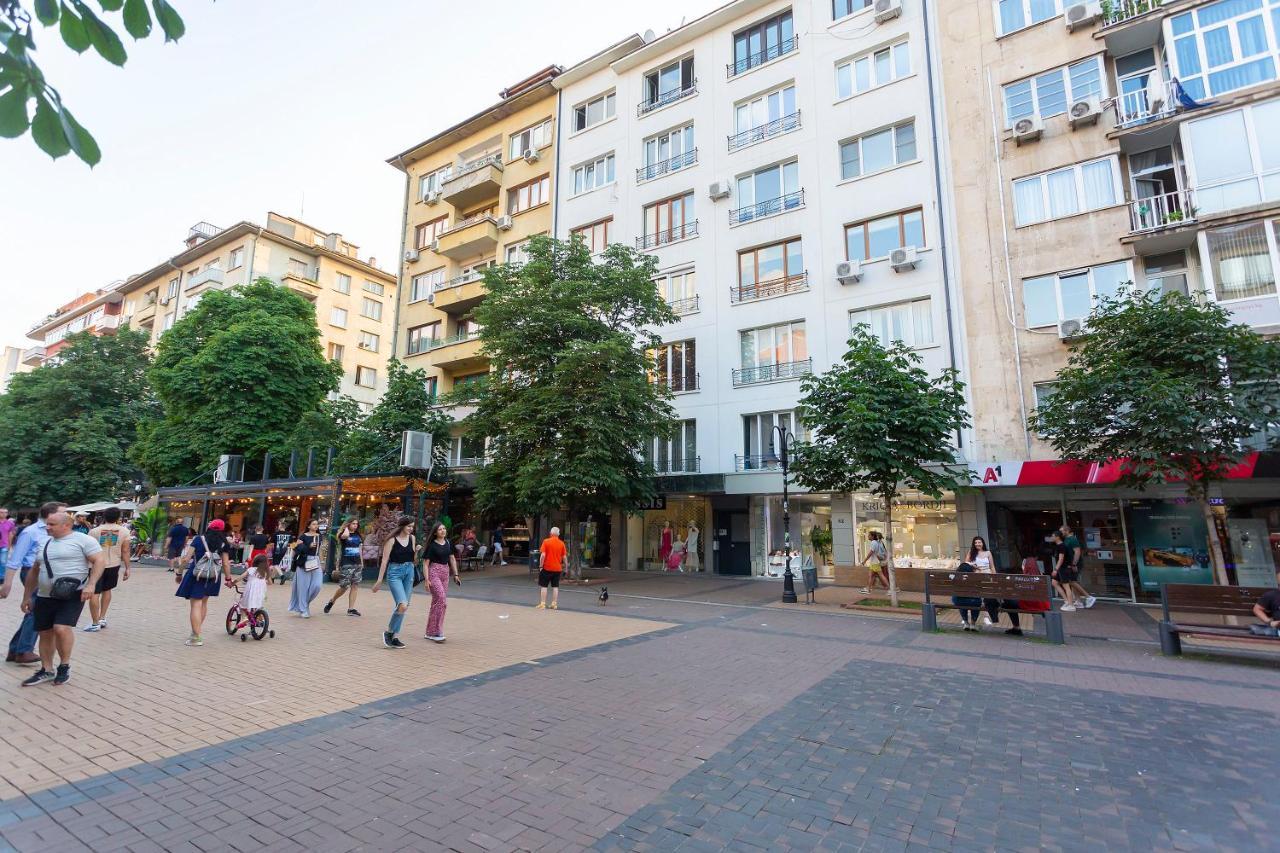 Central Vitosha Apartment Sofia Exterior photo